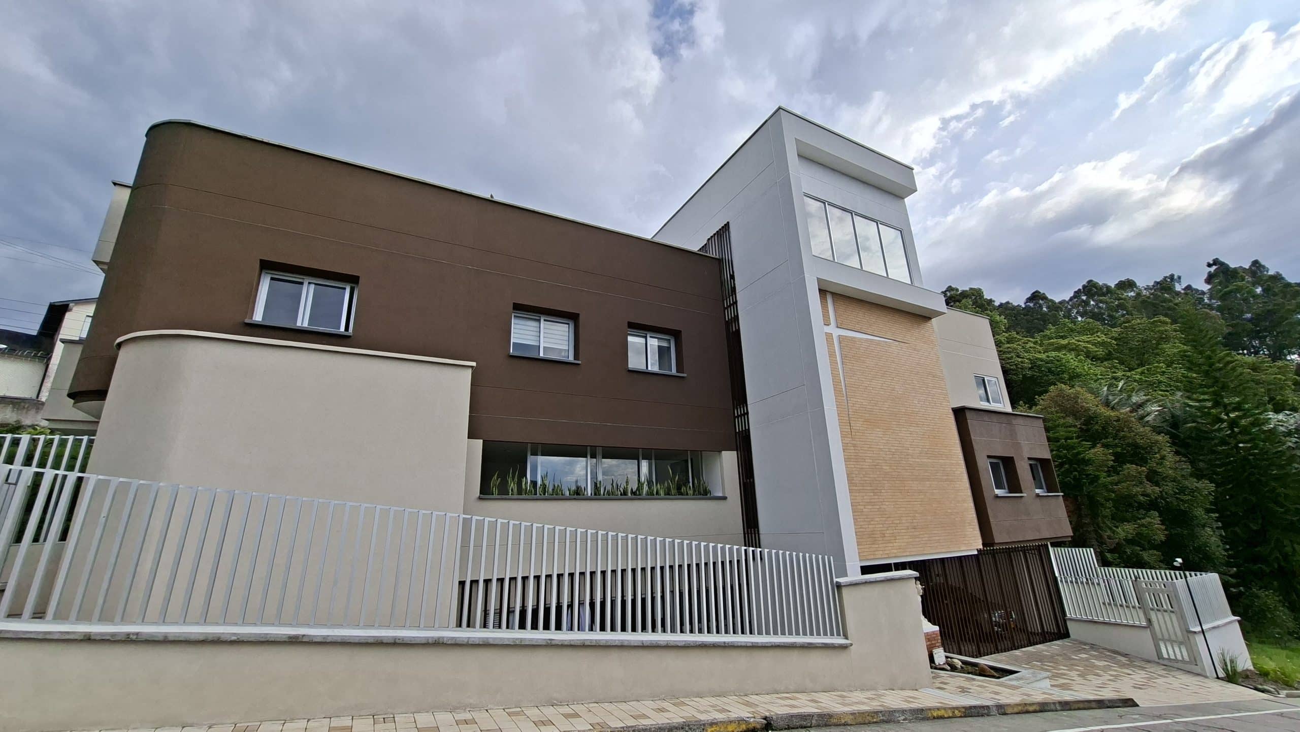 vB8wgpaCR7giCqOmWyBE2PvDHeypoxKYRl2MT1bW